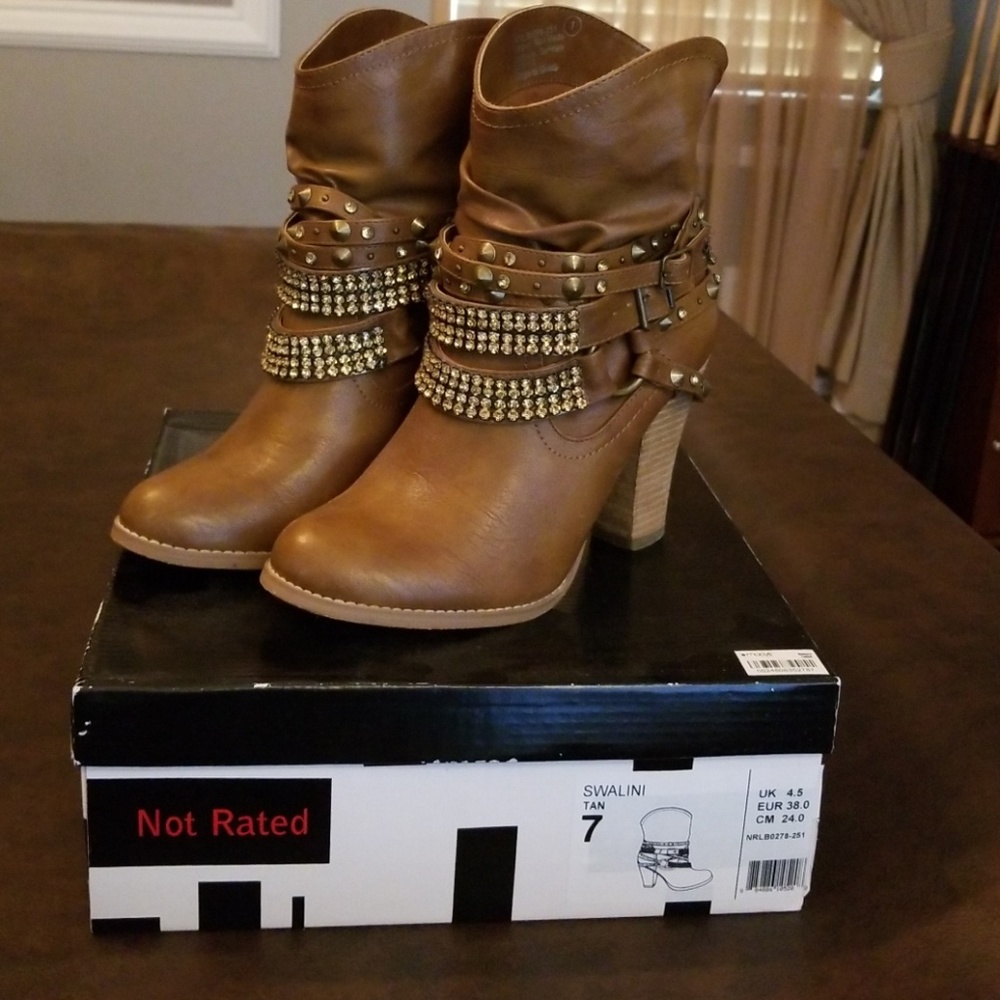 Womens Rhinestone Boots